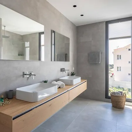 Infinity With Infinity Pool, Sea View Villa