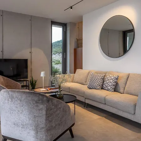 Infinity With Infinity Pool, Sea View Villa *