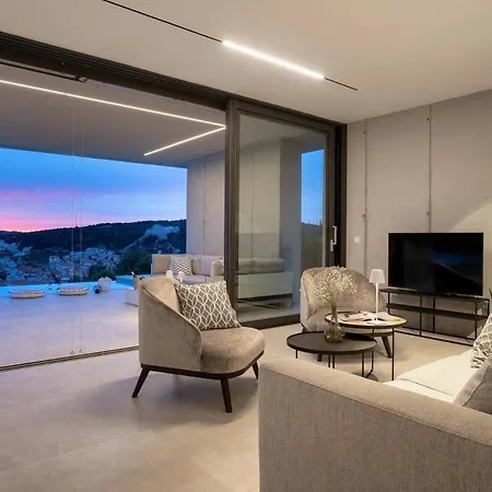 Infinity With Infinity Pool, Sea View Villa *