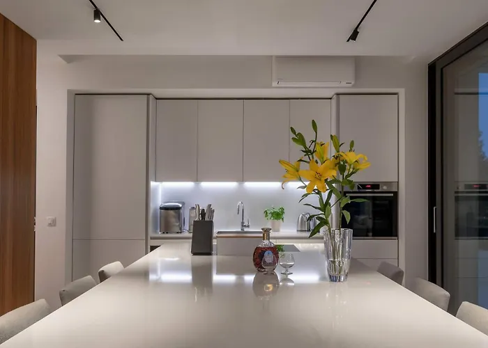 Infinity With Infinity Pool, Sea View * Hvar Town