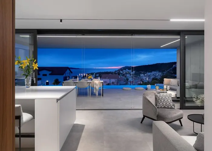 Villa Infinity With Infinity Pool, Sea View *