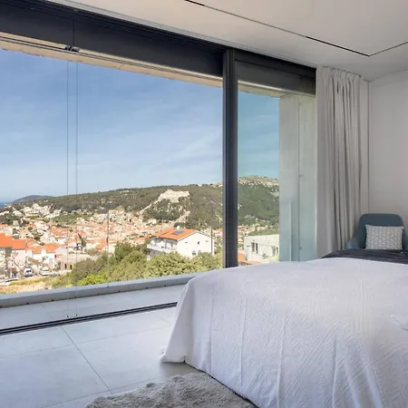 Infinity With Infinity Pool, Sea View *