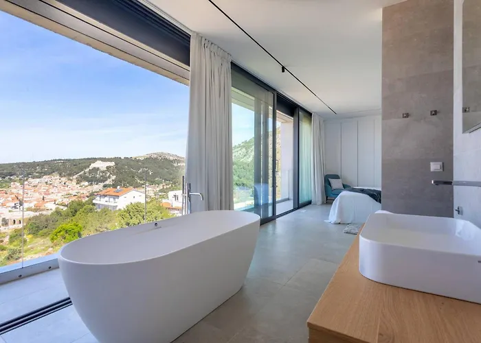 Infinity With Infinity Pool, Sea View Villa