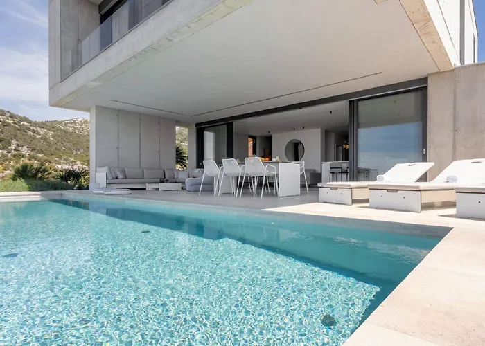 Infinity With Infinity Pool, Sea View Villa Hvar Town