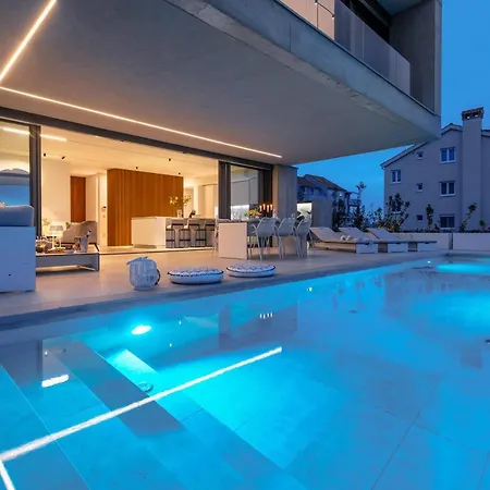 Infinity With Infinity Pool, Sea View Villa Hvar Town