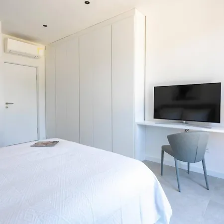 Infinity With Infinity Pool, Sea View Villa *