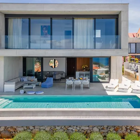 Villa Infinity With Infinity Pool, Sea View Hvar Town