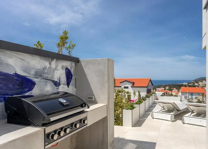 Infinity With Infinity Pool, Sea View Вілла