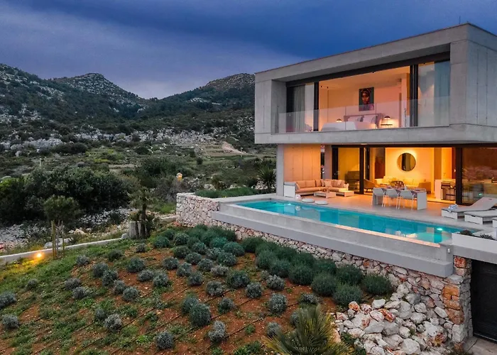 Infinity With Infinity Pool, Sea View Вілла